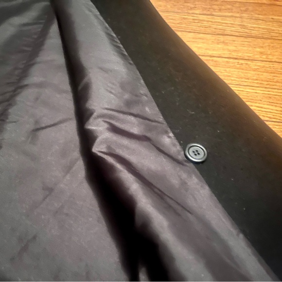 Vintage Minimalist Black Wool Coat with Faux Fur Collar by Harve Benard Size 10 - Picture 5 of 15